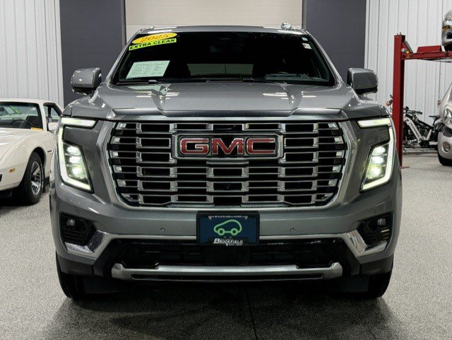Certified 2025 GMC Yukon Denali AWD/4WD image 5