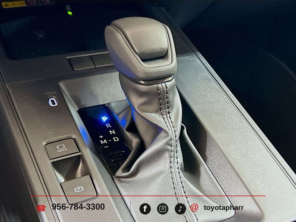 New 2026 Toyota Corolla Cross LE FWD image 17