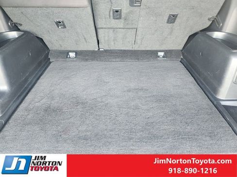Used 2020 Toyota 4Runner SR5 image 34