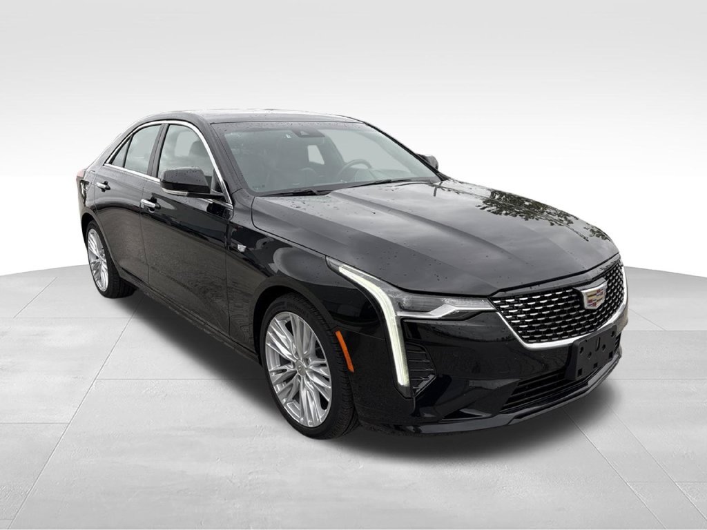 Used 2026 Cadillac CT4 Premium Luxury RWD image 3