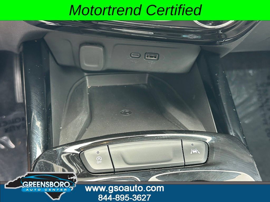 Used 2024 Chevrolet Trax ACTIV w/ Sunroof Package FWD image 30
