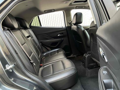 Used 2018 Buick Encore Essence image 35