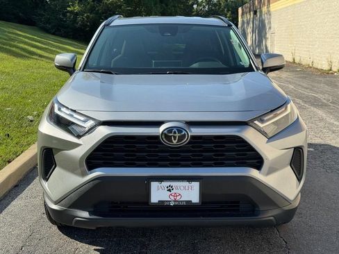 Used 2024 Toyota RAV4 XLE AWD/4WD image 10