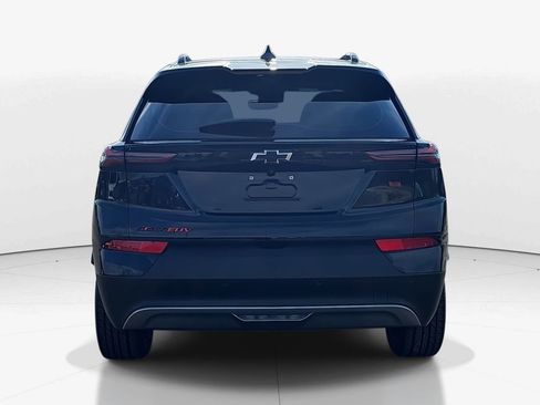 Used 2023 Chevrolet Bolt EUV Premier w/ Sun & Sound Package image 6