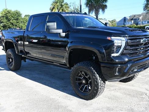 New 2025 Chevrolet Silverado 2500 High Country w/ High Country Premium Package image 7