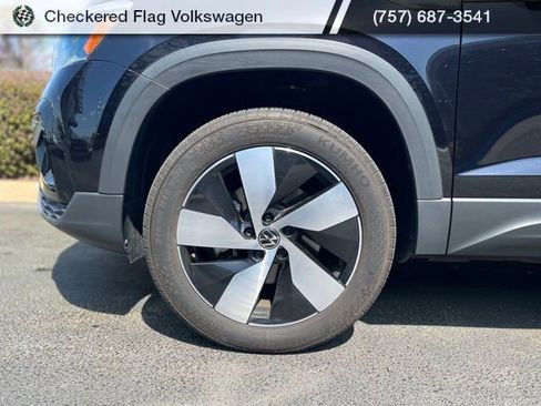 Used 2024 Volkswagen Taos S image 5