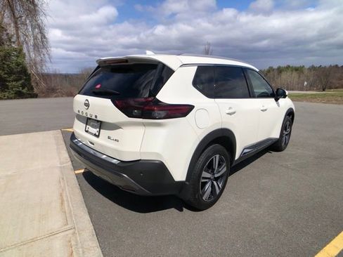 Certified 2023 Nissan Rogue SL AWD/4WD image 7