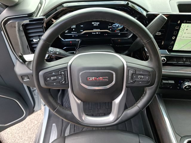 Used 2025 GMC Sierra 2500 SLT AWD/4WD image 19