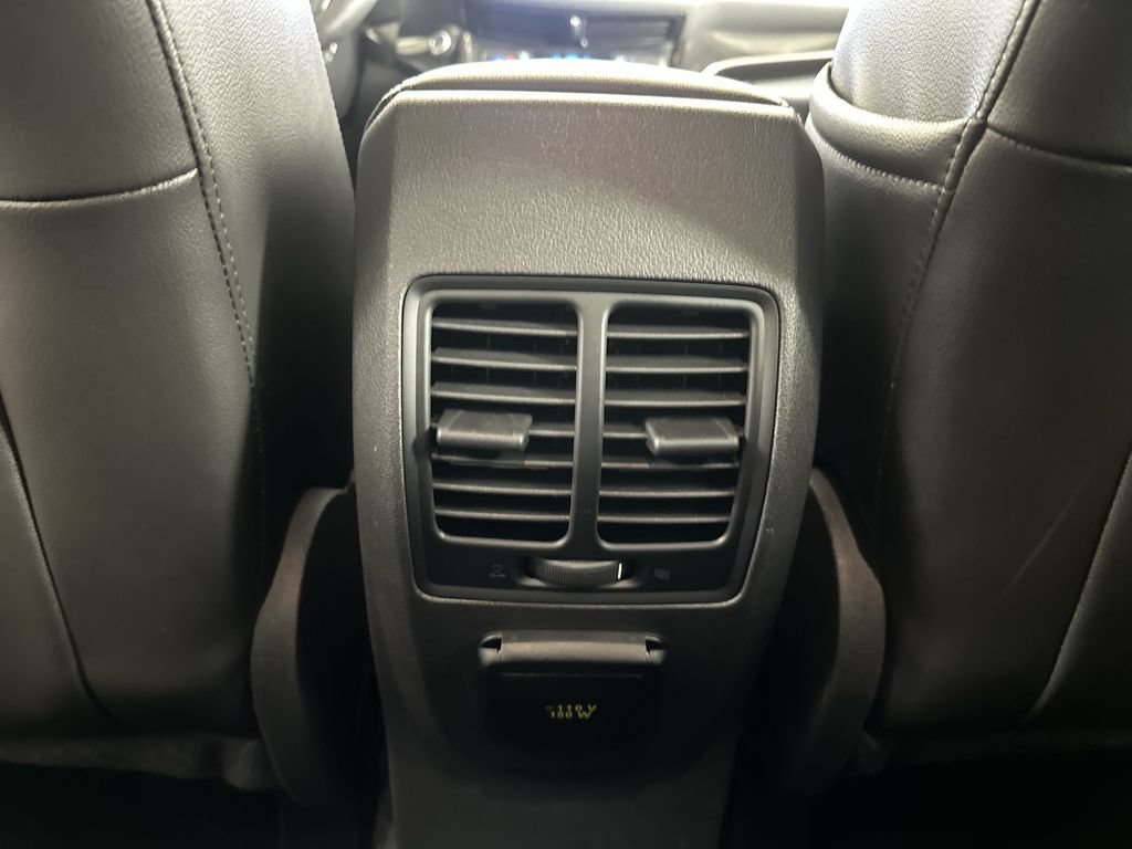 Used 2017 Ford Escape Titanium AWD/4WD image 23