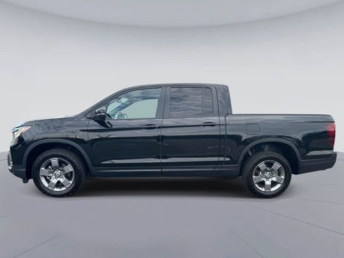 Certified 2025 Honda Ridgeline TrailSport image 7