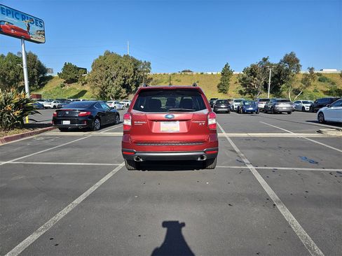 Used 2015 Subaru Forester 2.0XT Premium w/ Popular Package #2 image 6