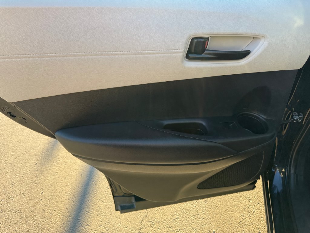 Certified 2025 Toyota Corolla Cross L AWD/4WD image 23