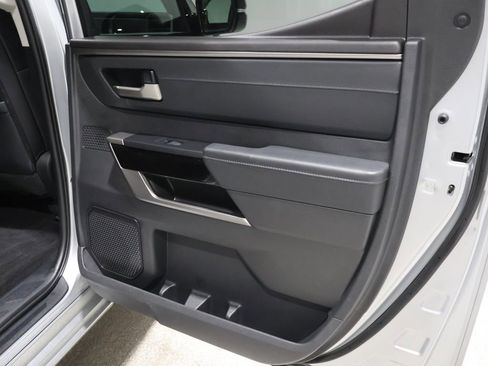 Used 2024 Toyota Tundra Limited w/ TRD Off-Road Package image 20