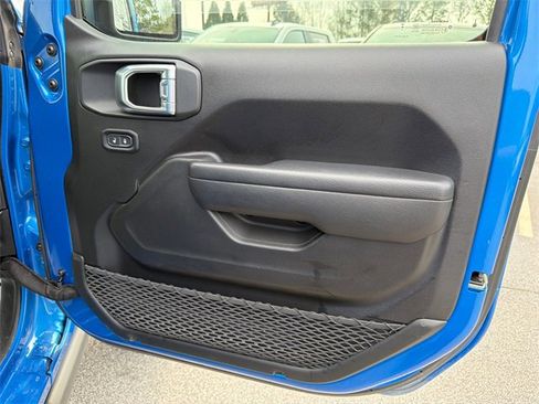 Used 2023 Jeep Wrangler Unlimited Sport image 14