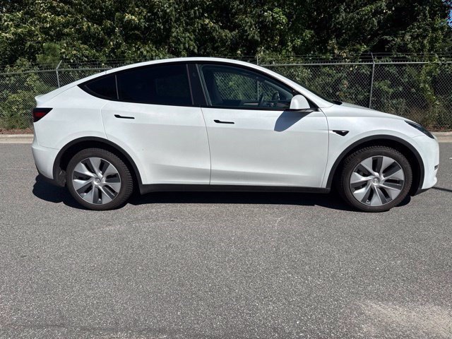 Used 2023 Tesla Model Y Long Range AWD/4WD image 12