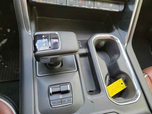 Used 2024 GMC Sierra 1500 Denali Ultimate image 24