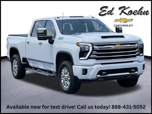 Used 2024 Chevrolet Silverado 2500 High Country w/ High Country Premium Package AWD/4WD image 1