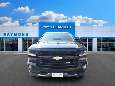Used 2018 Chevrolet Silverado 1500 LT w/ All Star Edition AWD/4WD image 8