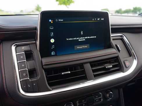 Used 2022 Chevrolet Tahoe RST w/ Luxury Package image 16