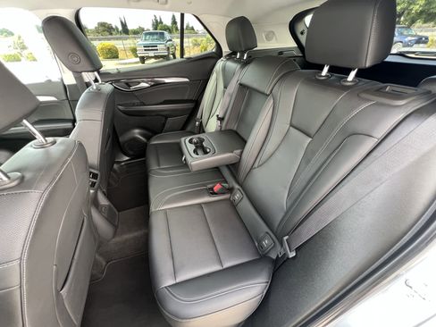 Used 2025 Buick Envision Preferred image 29