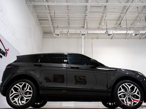 Used 2022 Land Rover Range Rover Evoque SE image 33