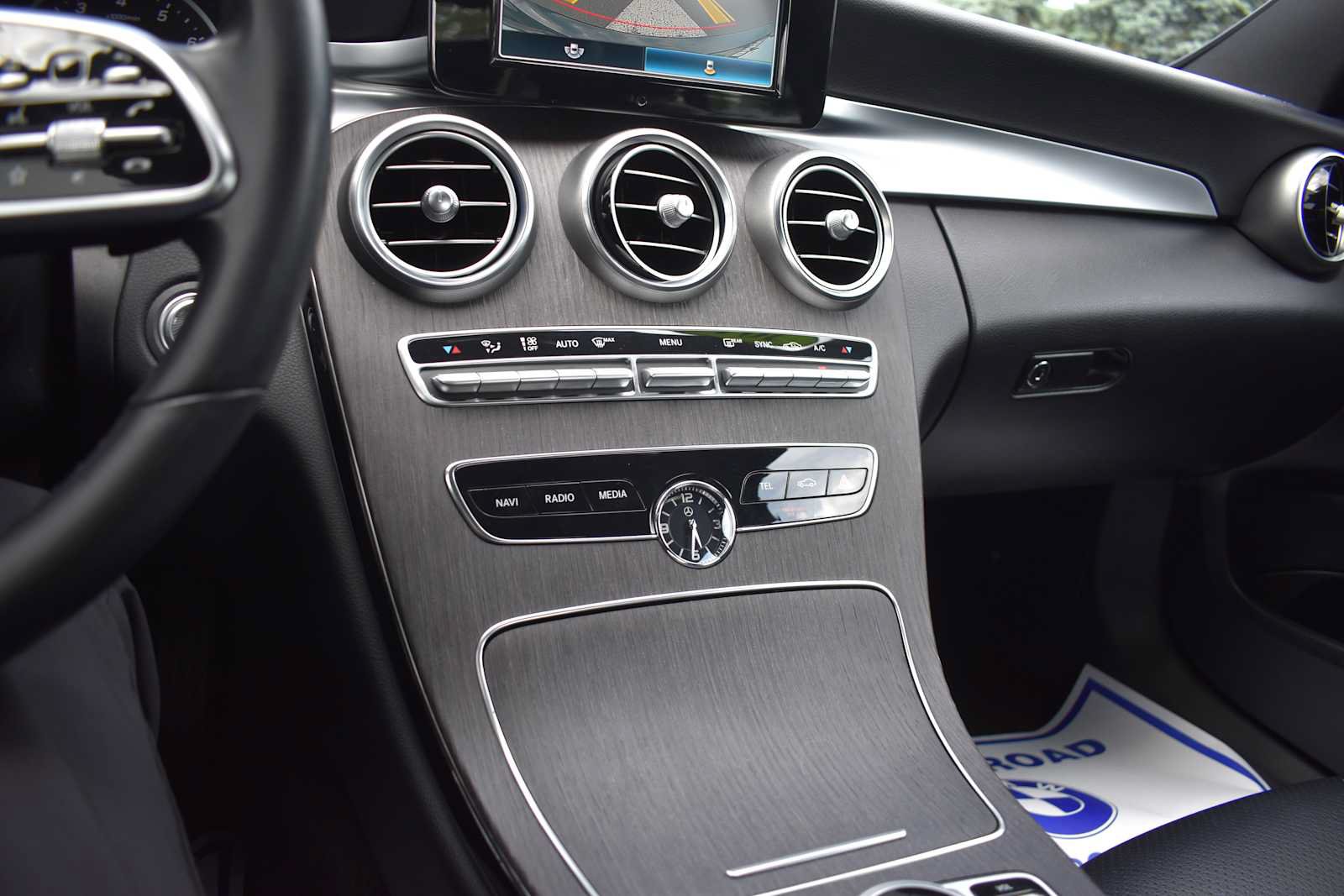 Used 2019 Mercedes-Benz C 300 4MATIC Sedan image 20
