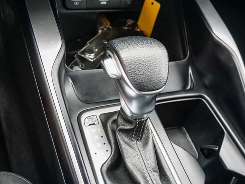 Certified 2023 Kia Sorento LX FWD image 23