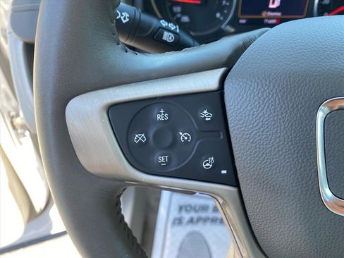 Used 2020 GMC Terrain Denali w/ Denali Premium Package AWD/4WD image 18