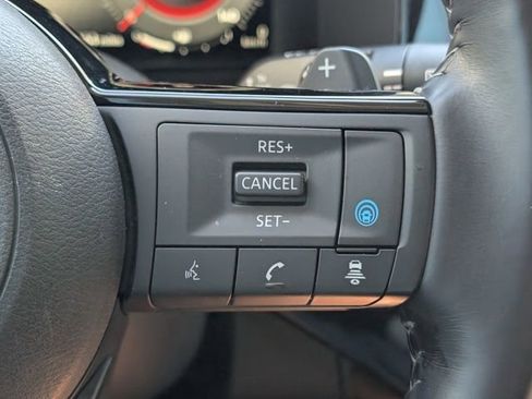 Used 2023 Nissan Pathfinder Platinum w/ Cargo Package image 28