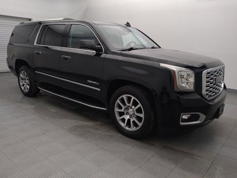 Used 2019 GMC Yukon XL Denali w/ Open Road Package image 11