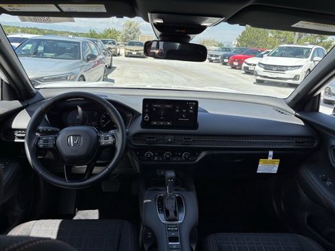 New 2026 Honda HR-V LX image 20