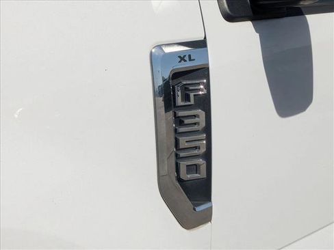 Used 2021 Ford F350 XL w/ Power Equipment Group image 22