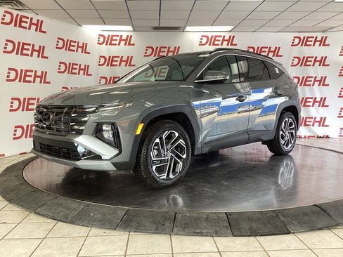 New 2026 Hyundai Tucson Limited AWD/4WD image 3