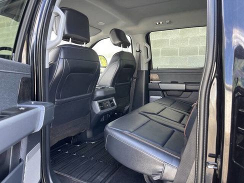 Used 2024 Ford F350 Lariat w/ Lariat Ultimate Package image 12