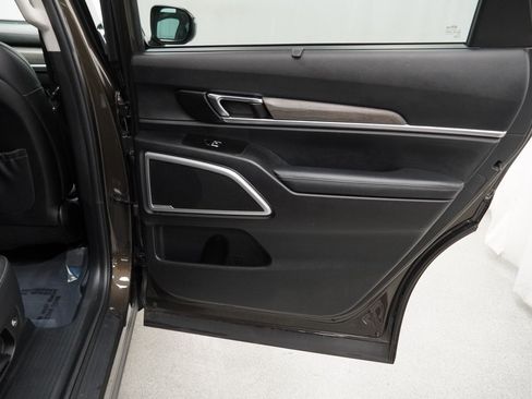 Used 2021 Kia Telluride EX w/ EX Premium Package image 50