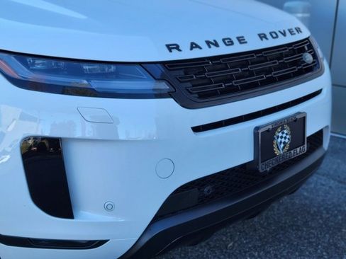 Used 2026 Land Rover Range Rover Evoque S image 43