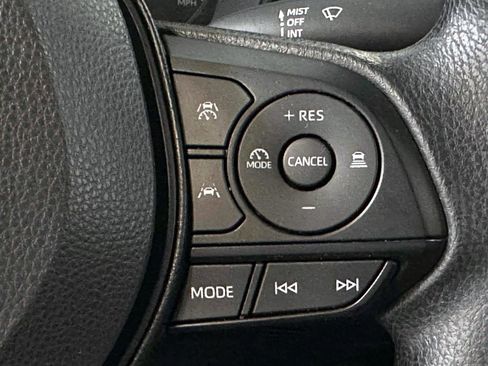 Used 2025 Toyota Corolla LE w/ LE Premium Package image 21