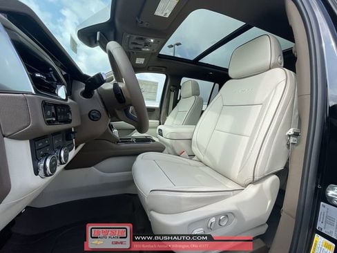 New 2025 GMC Yukon Denali w/ Sun & Power Step Package image 20