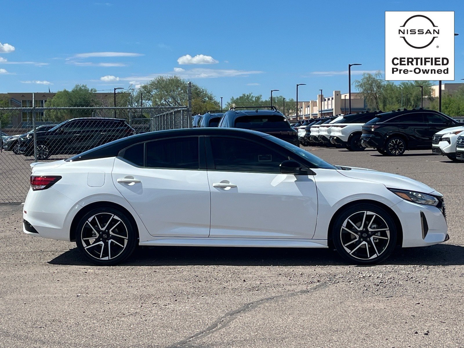 Certified 2025 Nissan Sentra SR FWD image 6