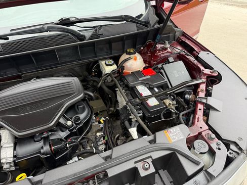 Used 2017 GMC Acadia Denali w/ Technology Package AWD/4WD image 45