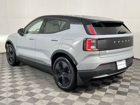 New 2026 Volvo EX30 Cross Country Ultra w/ Protection Package Premier AWD/4WD image 6