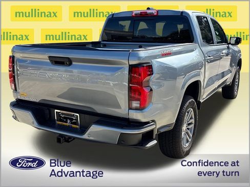 Used 2025 Chevrolet Colorado LT w/ LT Convenience Package RWD image 4