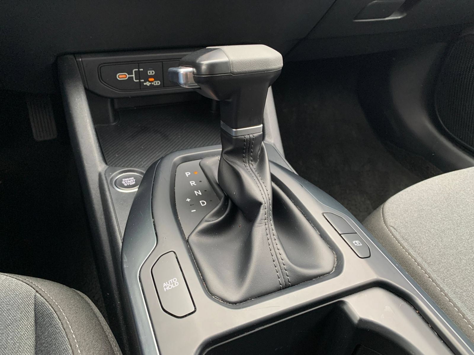 Used 2025 Kia K4 FWD image 39
