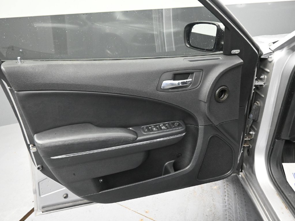 Used 2013 Dodge Charger SXT AWD/4WD image 25
