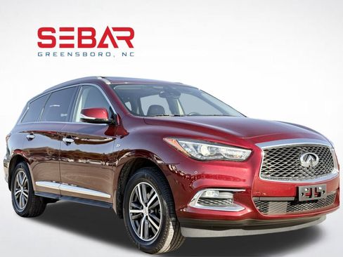 Used 2019 INFINITI QX60 Luxe w/ Essential Package image 4