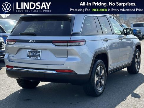 Used 2022 Jeep Grand Cherokee Limited 4xe image 7