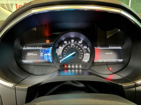 Used 2015 Ford Edge Titanium w/ Equipment Group 302A FWD image 13