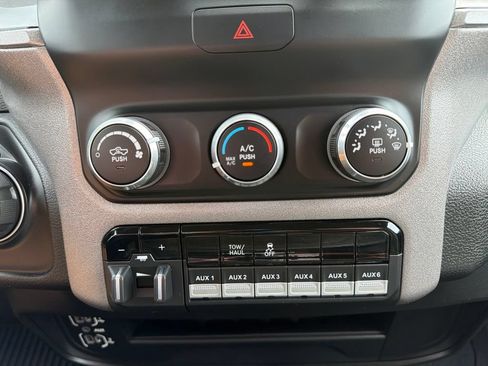 Used 2020 RAM 2500 Tradesman AWD/4WD image 23