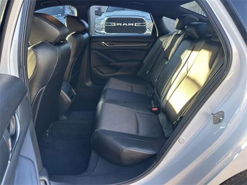 Used 2019 Honda Accord Sport image 22