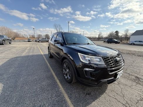 Used 2018 Ford Explorer Sport image 9